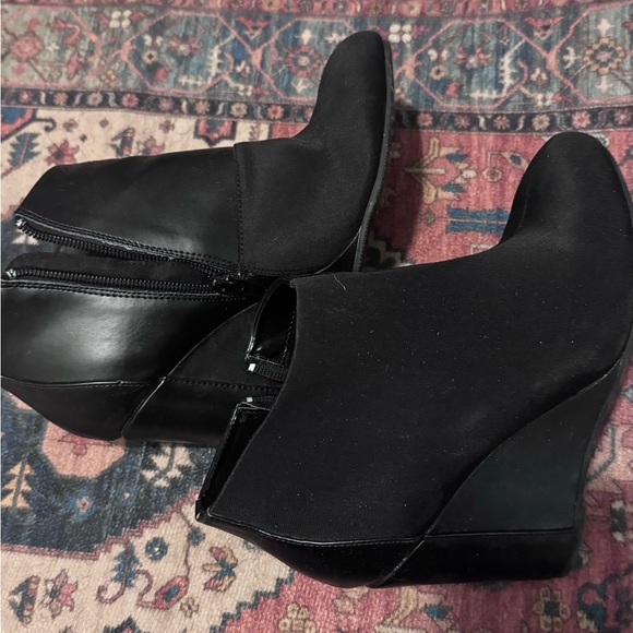 Bootie - Picture 5 of 8